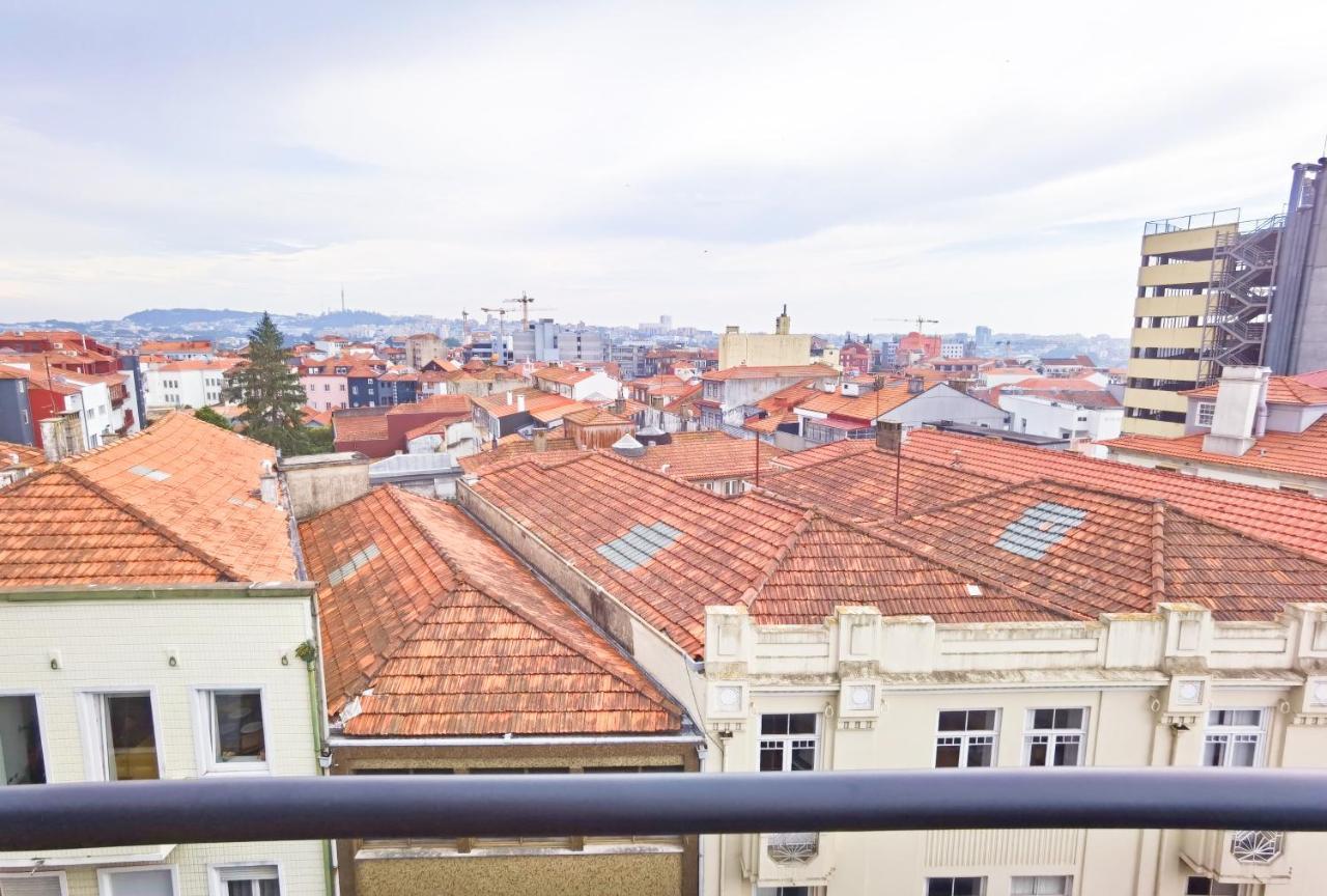 Ninho 424 Apartment Porto Luaran gambar